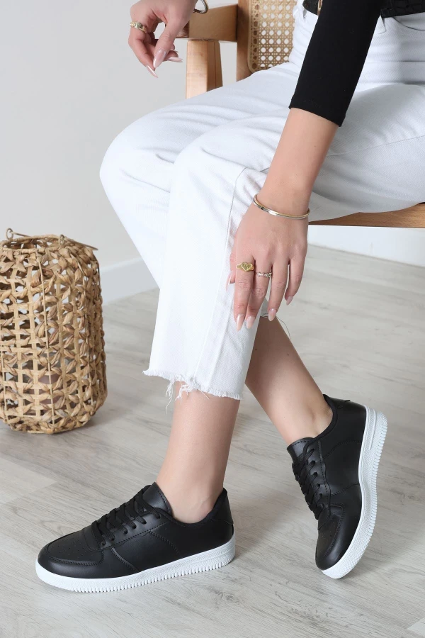 Spor Günlük Ayakkabı Siyahbeyaz - 31676.264.