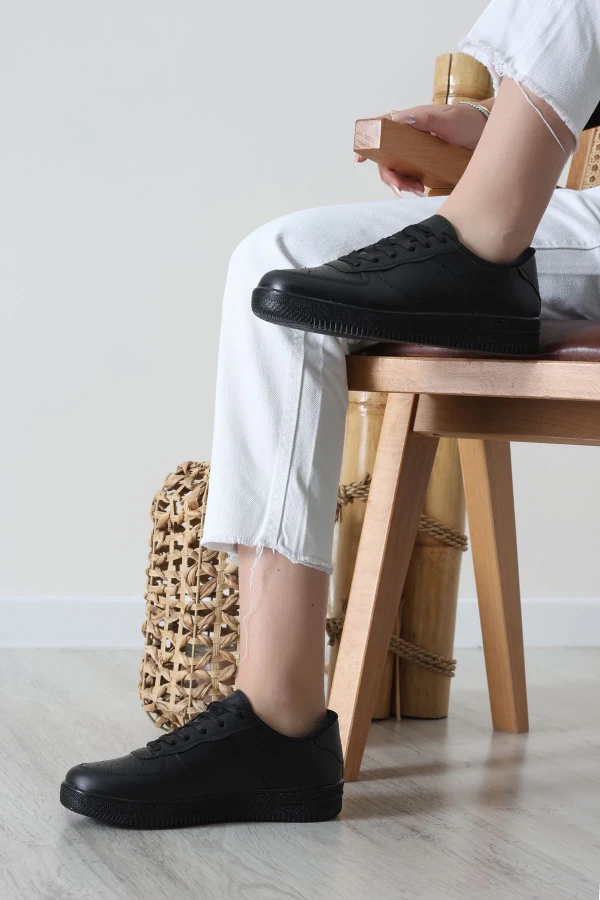 Spor Günlük Ayakkabı Siyah - 31676.264.