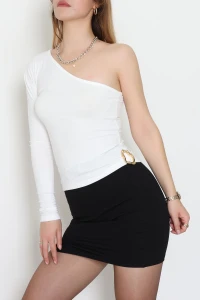 Buzzy Kumaş Tek Omuz Toka Detaylı Bluz Ekru - 1052.2119.