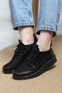 Günlük Spor Ayakkabı Siyah1 - 30305.264.