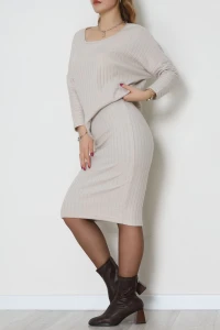 Kaşkorse Kumaş Omuz Düşümlü Midi Boy Etekli Takım Bej - 42800.1567.