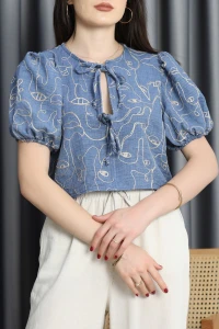 Topshow Nakışlı Önden Bağlamalı Bluz Mavi - 90003.155.