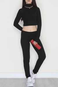 Parmak Geçmeli Yarım Dik Yaka Likralı Raporlu İnterlok Takım Siyah - 90968.1748.