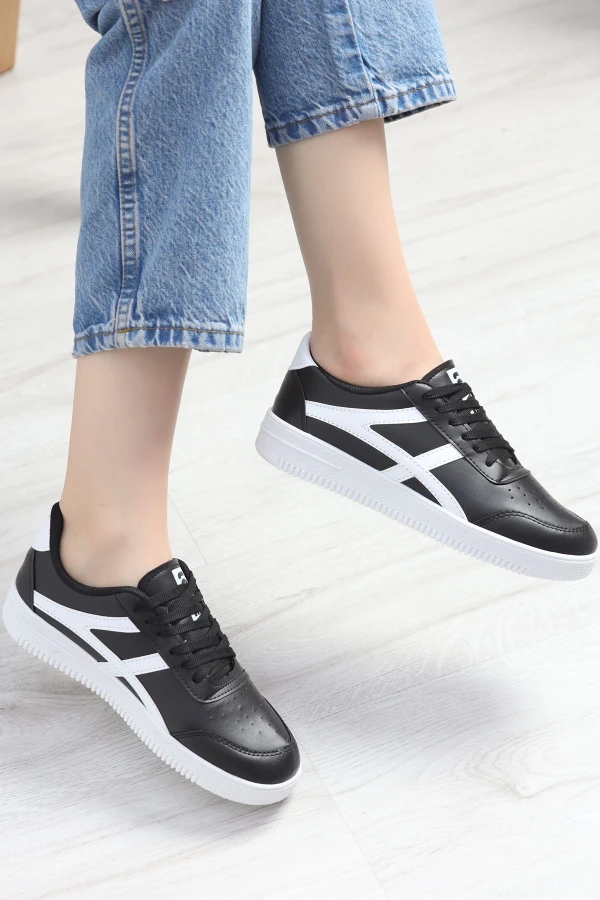 Günlük Spor Ayakkabı Siyahbeyaz - 40133.264.