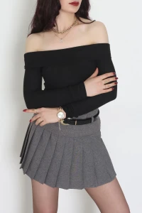 Madonna Yaka Crop Yumoş Body Siyah - 50209.1723.