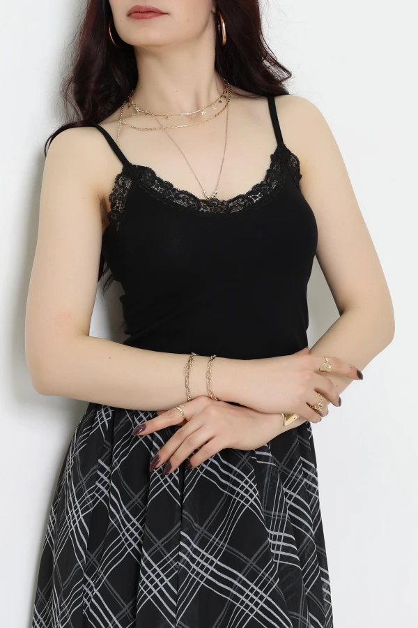 Önü Arkası Ve Eteği Dantelli Ribana Atlet Siyah - 22052.200.