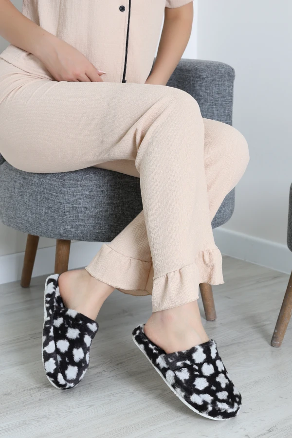 Peluş Ev Terliği Siyahleo - 42438.264.