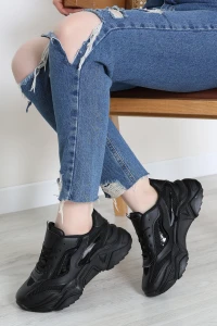 Günlük Spor Ayakkabı Siyah - 32394.2082.