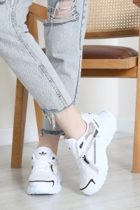 Günlük Spor Ayakkabı Beyazsiyah - 42116.2082.