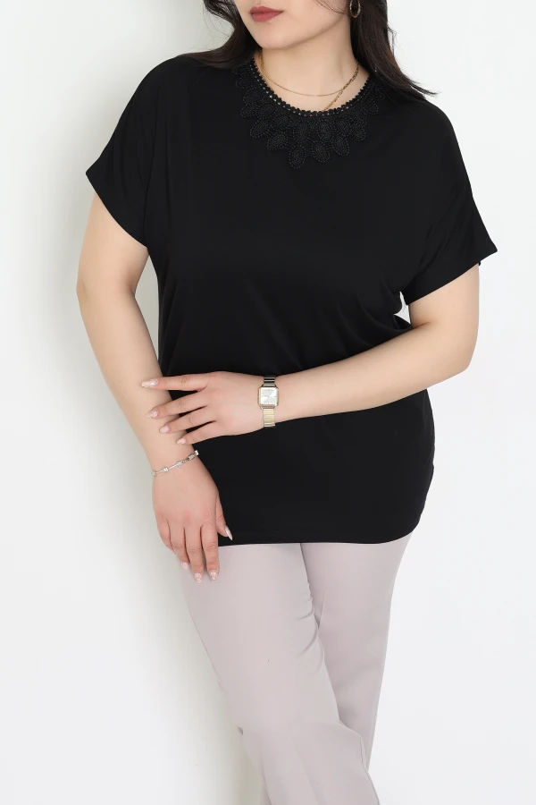 Yakası Dantel Detaylı Büyük Beden Viskon Bluz Siyah - 71248.1969.