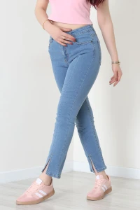 Çımalı Paçası Yırtmaçlı Straight Kot Pantolon Açıkmavi - 32480.1968.