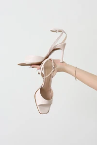 9 Cm Topuklu Tokalı Ayakkabı Tenderi - 32000.264.