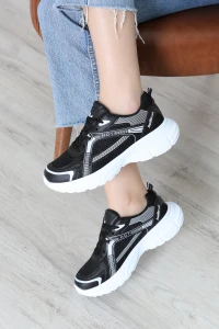 Günlük Spor Ayakkabı Siyahbeyaz - 42116.2082.