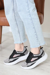 Günlük Spor Ayakkabı Siyah - 32486.2082.