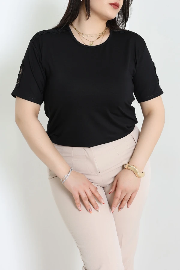 Dantel Detay Büyük Beden Viskon Bluz Siyah - 71467.2080.