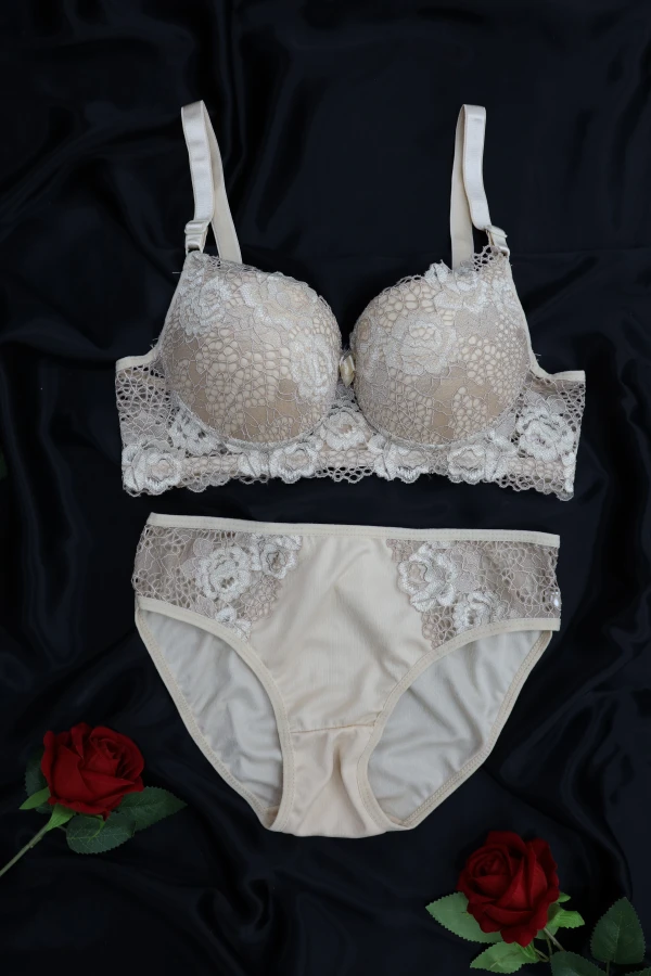 Dolgulu Sütyen Takım Ten - 52334.2158.