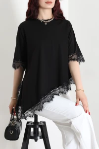Kolları Ve Eteği Dantel Detaylı Asimetrik Kesim Penye Bluz Siyah - 71482.308.