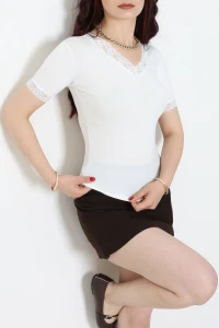 V Yaka Dantelli İpeksi Viskon Body Ekru - 71650.1567.