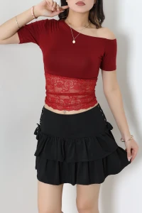 Viskon Asimetrik Yaka Dantelli Bluz Bordo - 43974.1857.