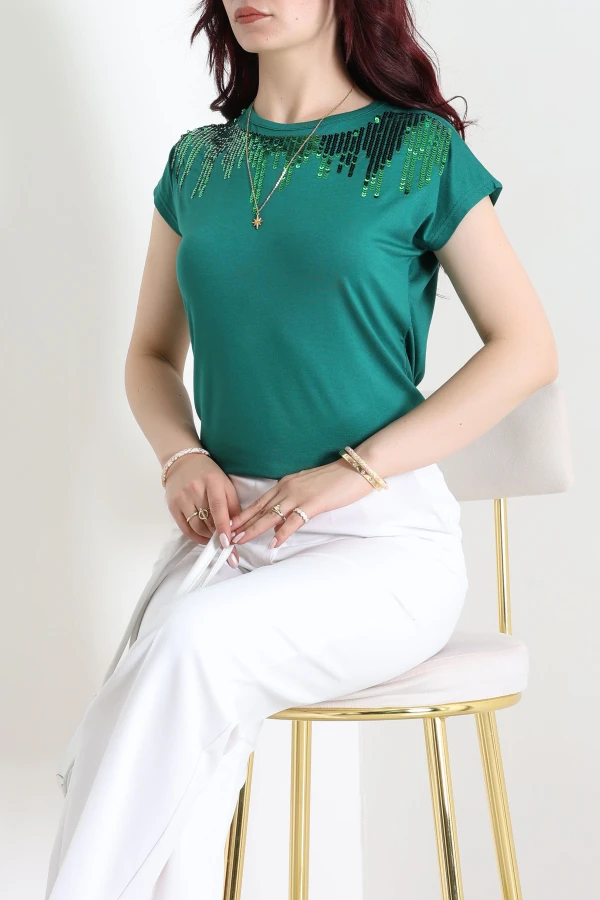 Pul Detaylı Bluz Zümrüt - 44003.599.