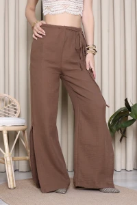 Müslin Kumaş Yanları Yırtmaçlı Pantolon Kahve - 7516.1437.