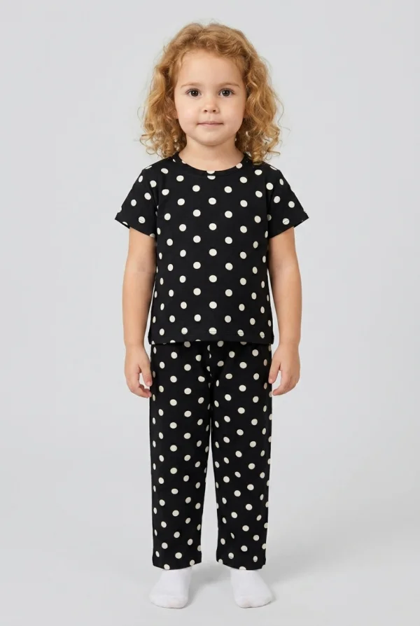 4-8 Yaş Kız Çocuk Pijama Takımı Siyahpuanlı - 53798.1780.