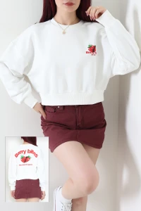Quzu Çilek Baskılı Sweatshirt Beyaz - 75365.2002.
