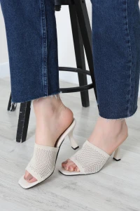 9 Cm Topuk Triko Terlik Bej - 33471.267.
