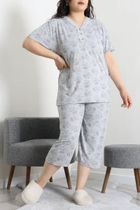 Model Büyük Beden Kapri Pijama Takımı Açıkgri - 774.1287.